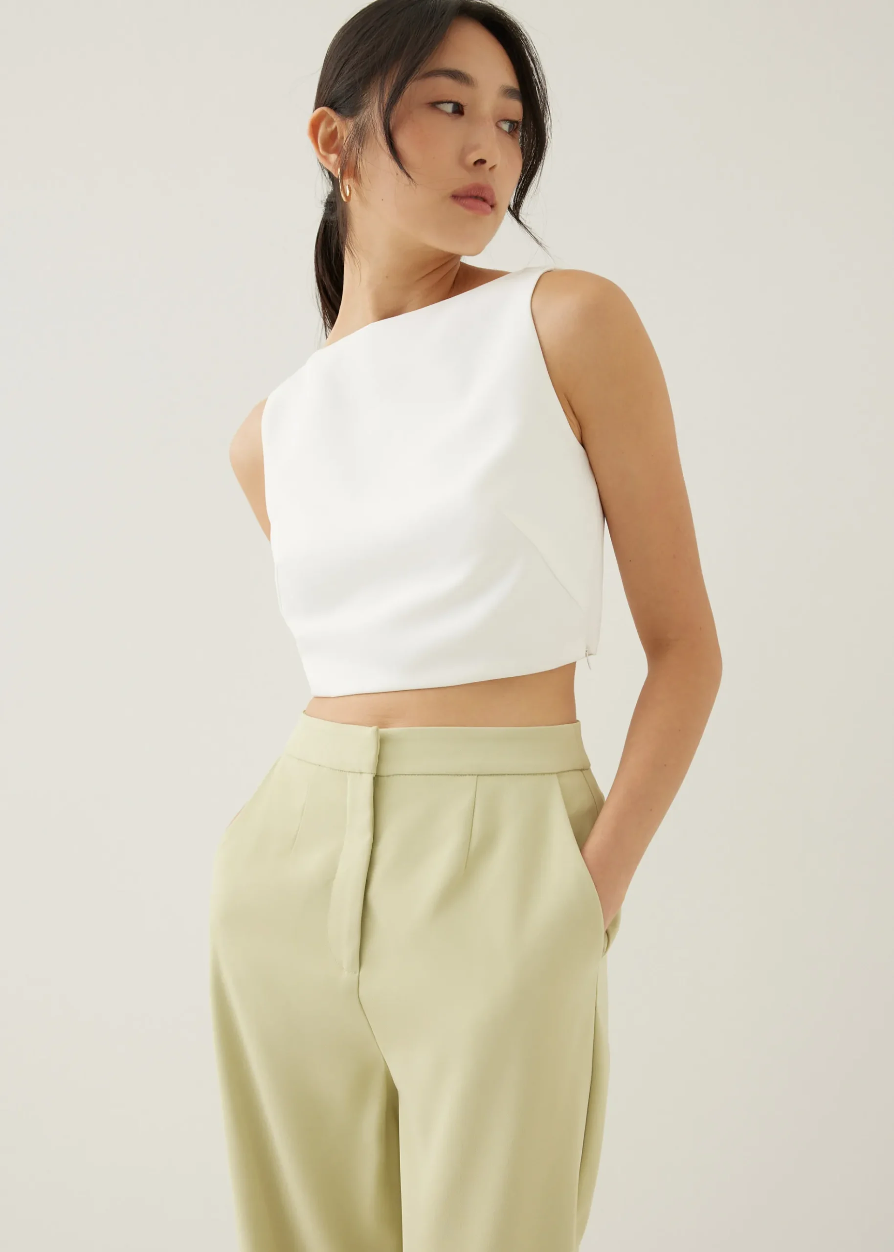 Mailea Boat Neck Crop Top