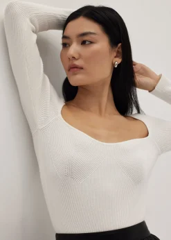 Marga Sweetheart Knit Top