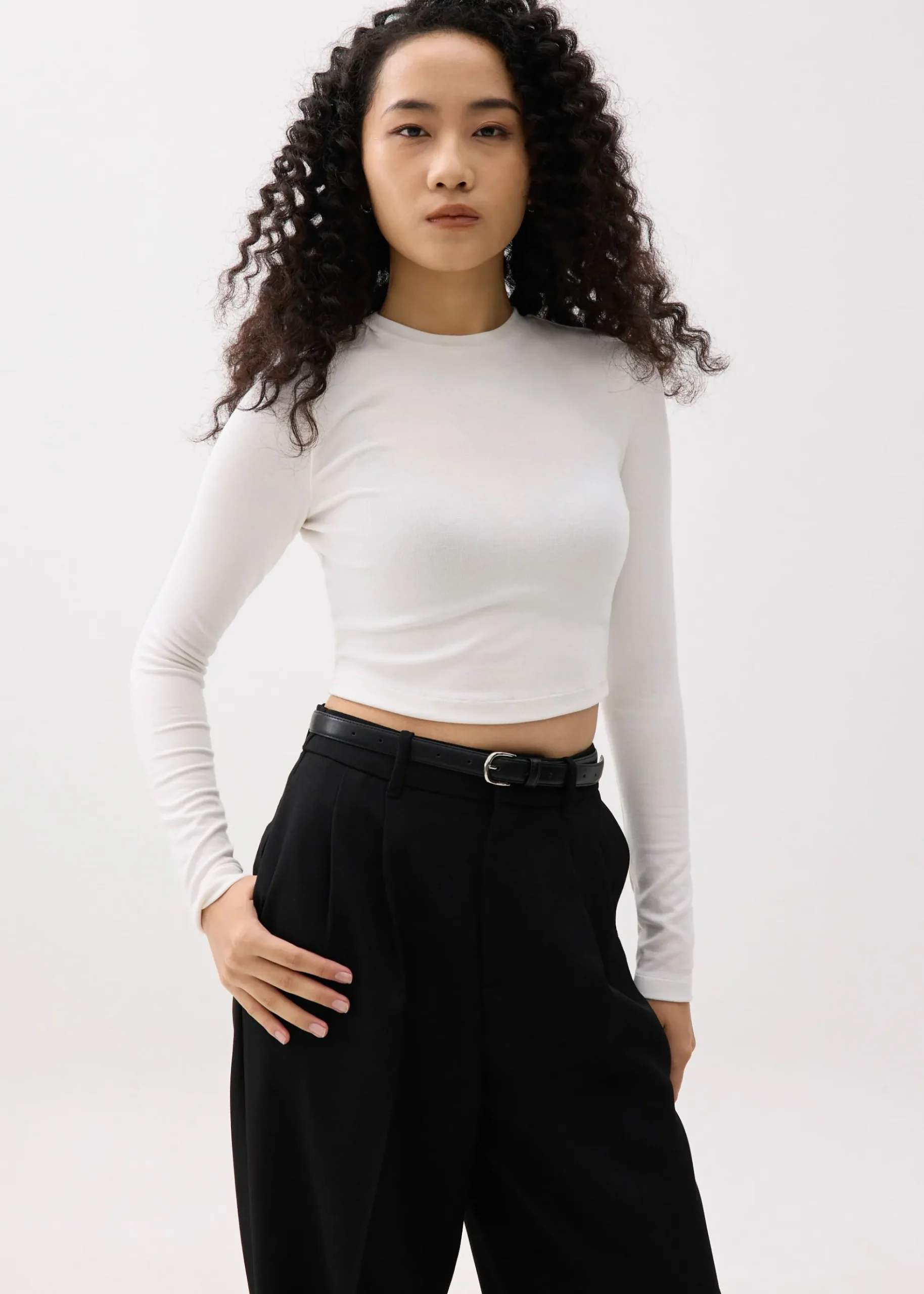 Mason Crop Crew Neck Long Sleeve Top