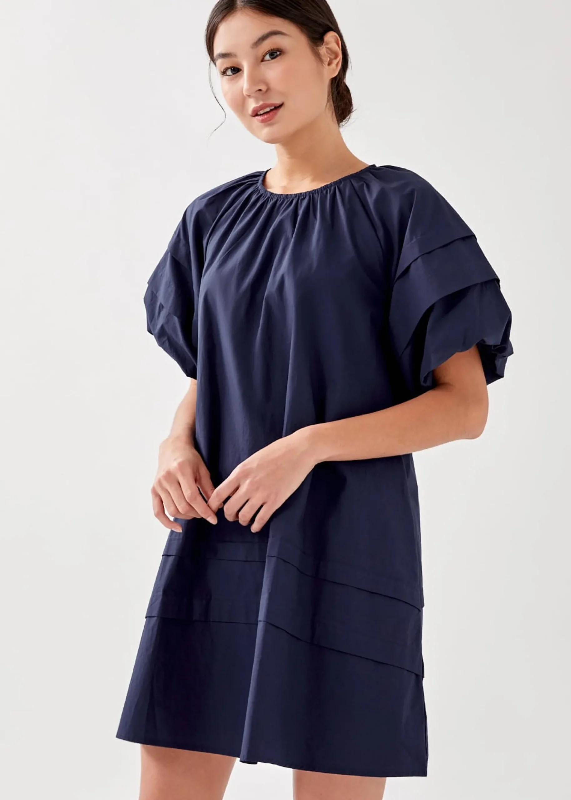 Mikay Puff Sleeve Trapeze Dress