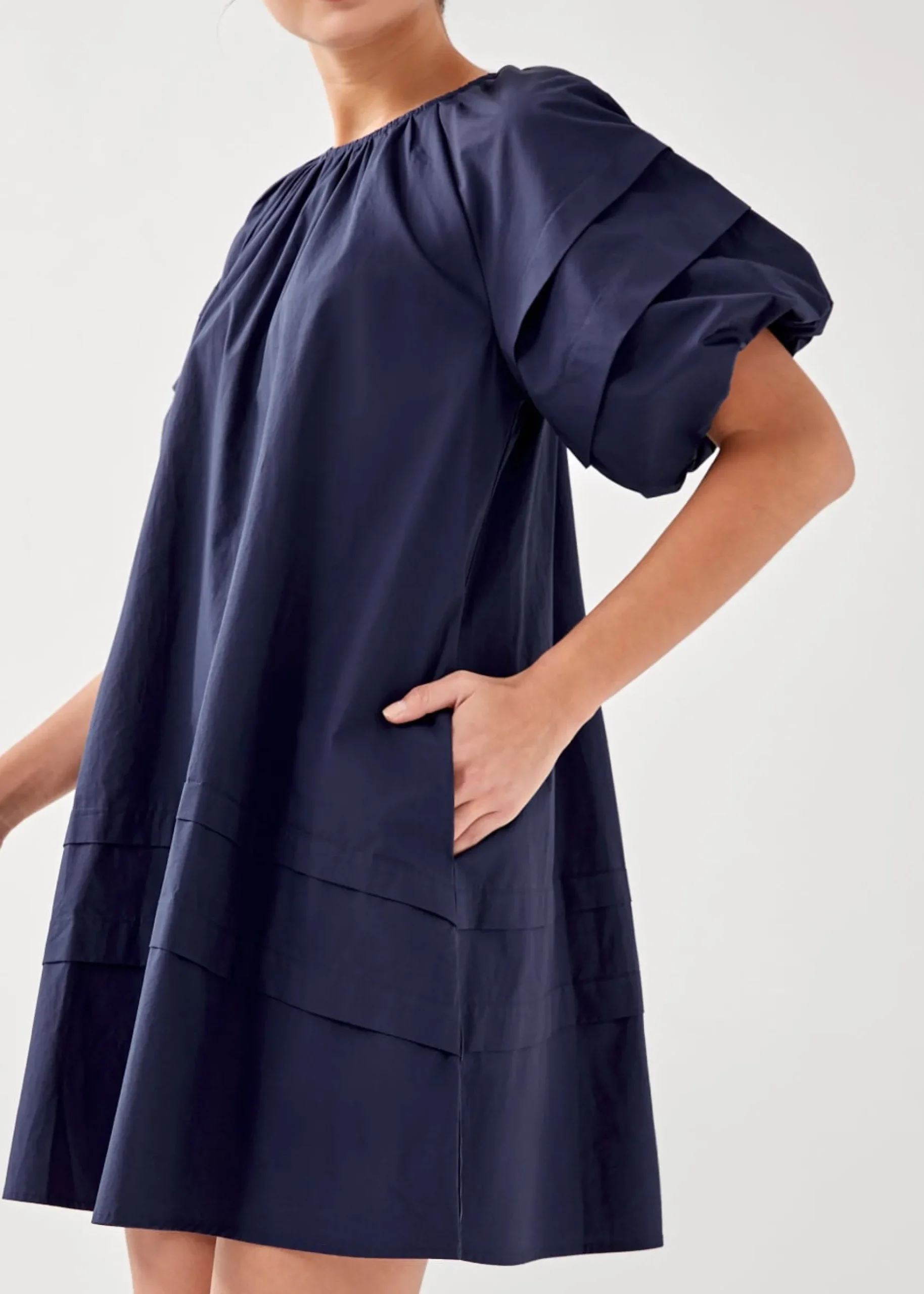 Mikay Puff Sleeve Trapeze Dress