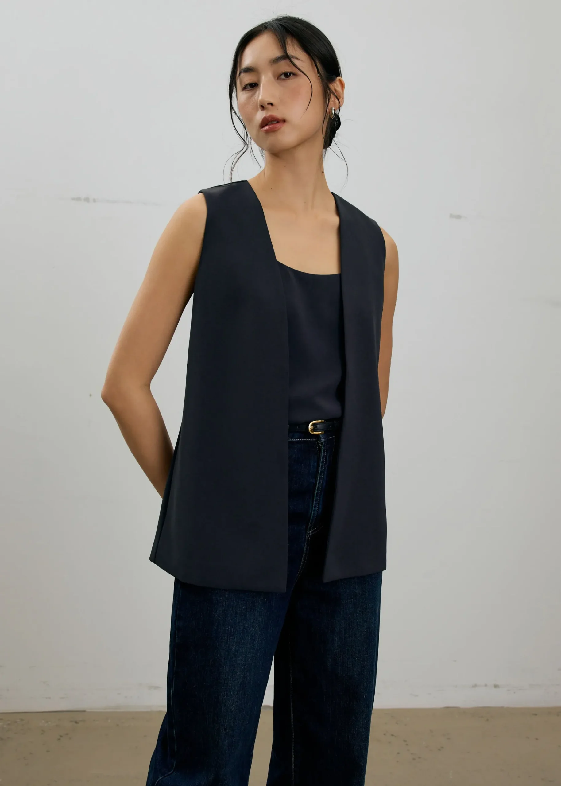 Moira Detachable Tailored Vest Top