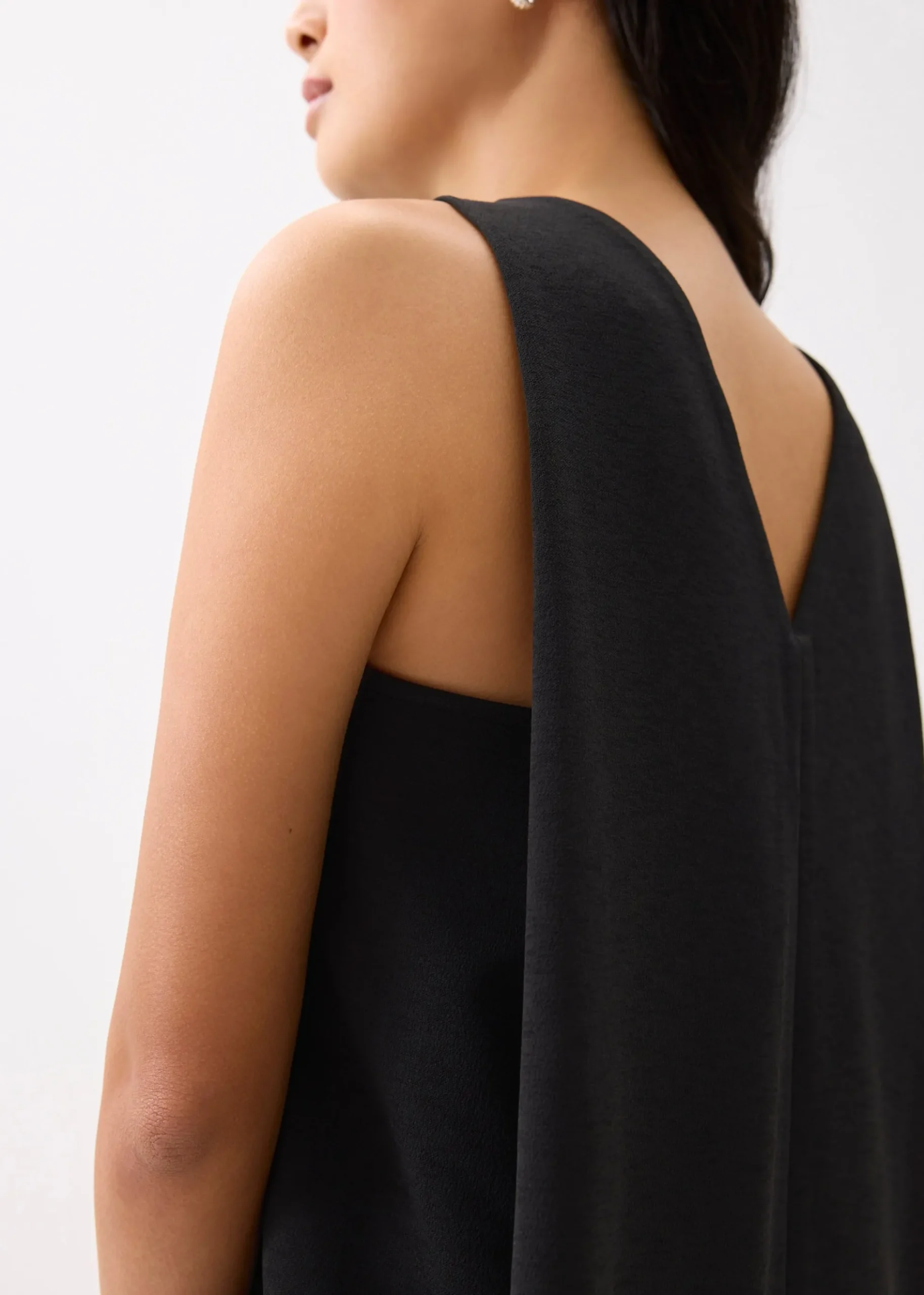 Neoprene Round Neck Shift Midaxi Dress