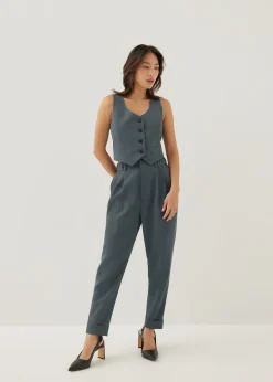 Nixe Tailored Button Down Vest