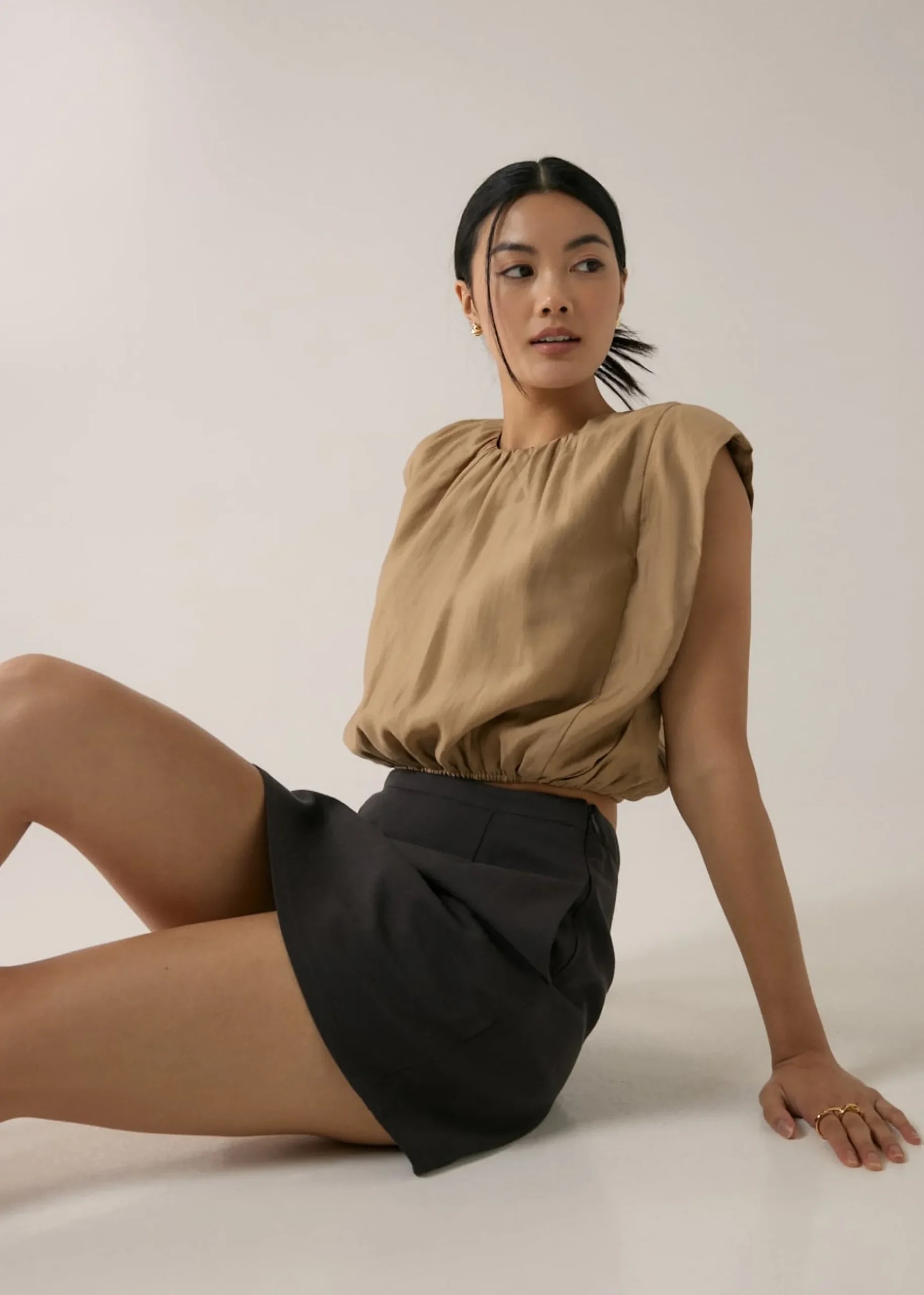 Oreana Padded Elastic Ruched Top