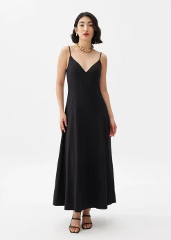 Padded Fit & Flare Maxi Dress