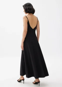 Padded Fit & Flare Maxi Dress