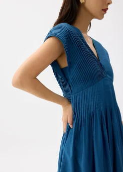 Padded Plunge Fit & Flare Maxi Dress