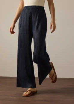 PETITE Leggy™ Liv Elastic Plisse Straight Leg Pants