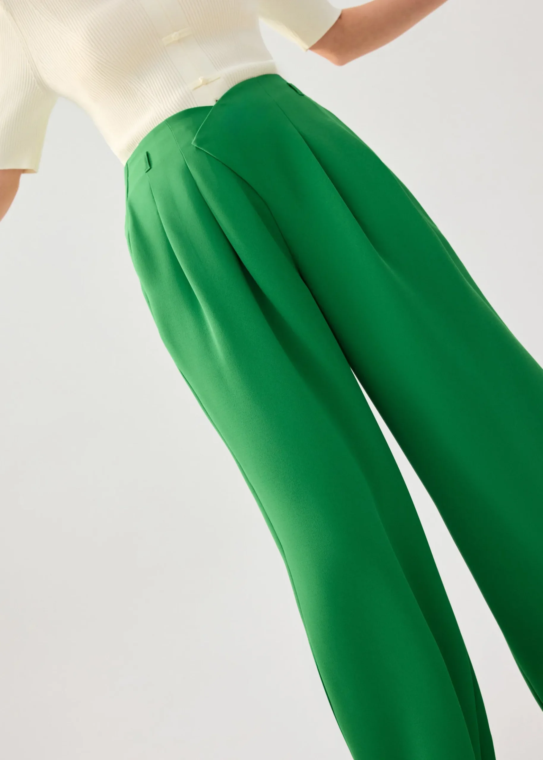PETITE Leggy™ Nadine Crepe Asymmetric Waistband Straight Leg Pants