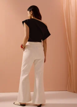 PETITE Leggy™ Pvara Textured Flare Pants