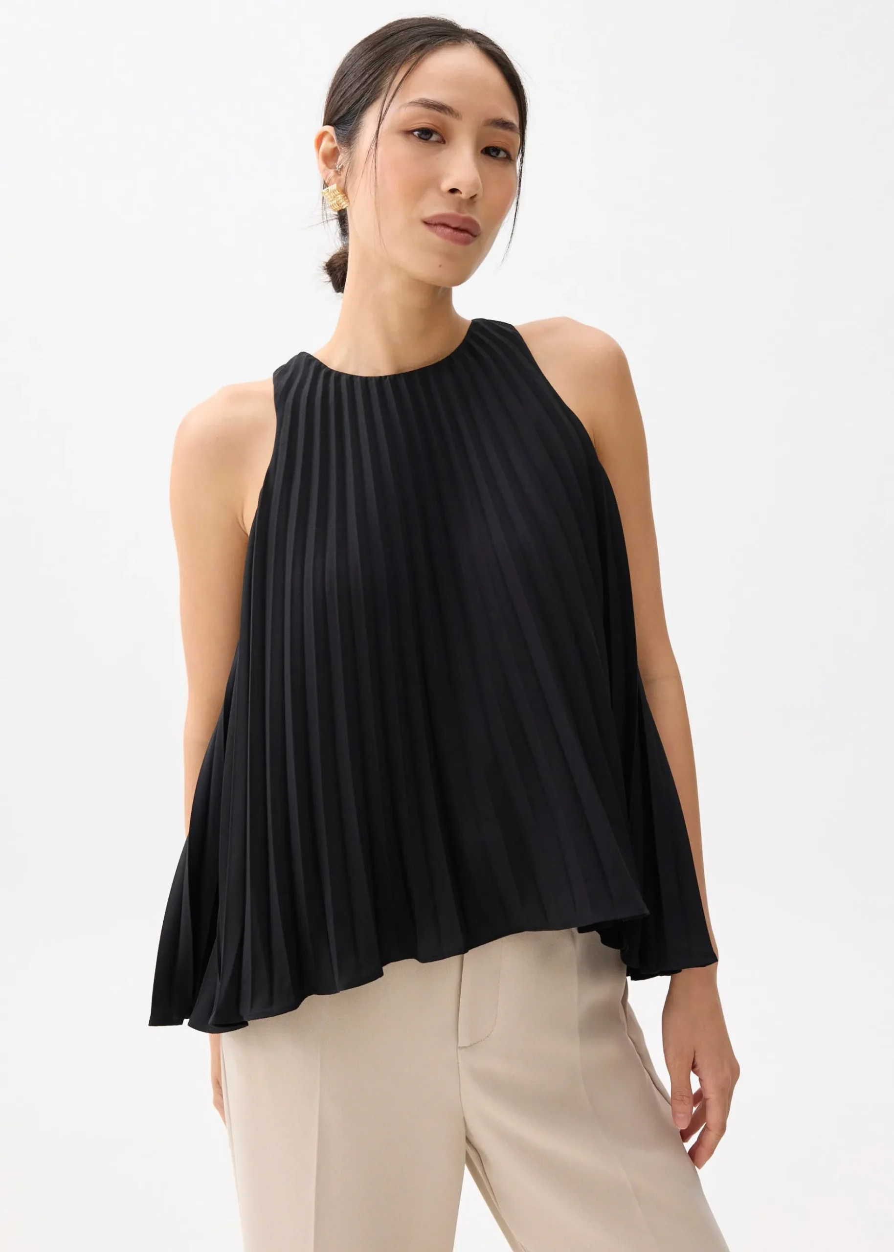 Pleated Round Neck Shell Top