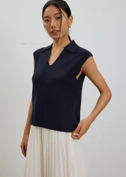 Relaxed Collared Knit Top