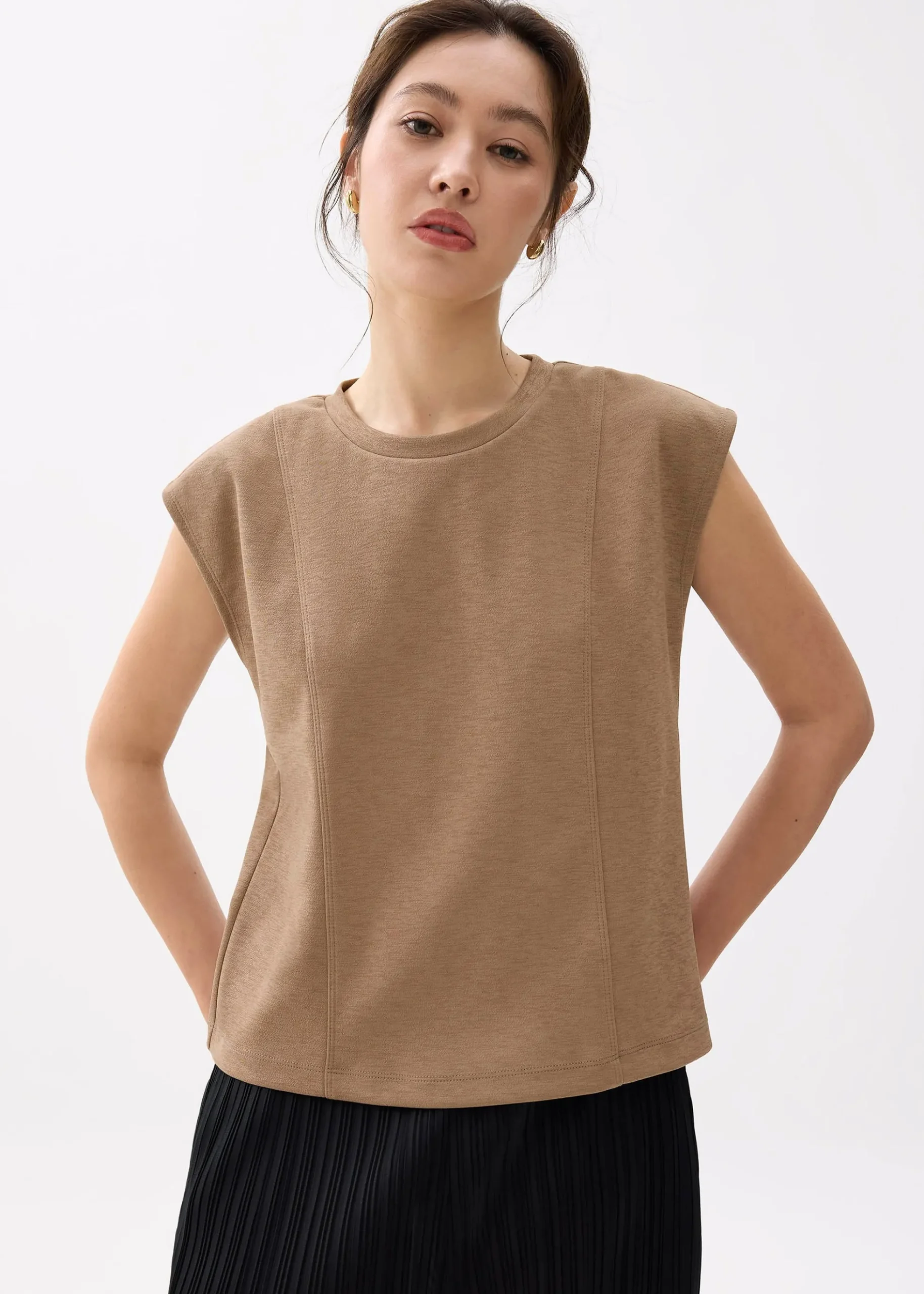 Relaxed Round Neck Boxy Tee
