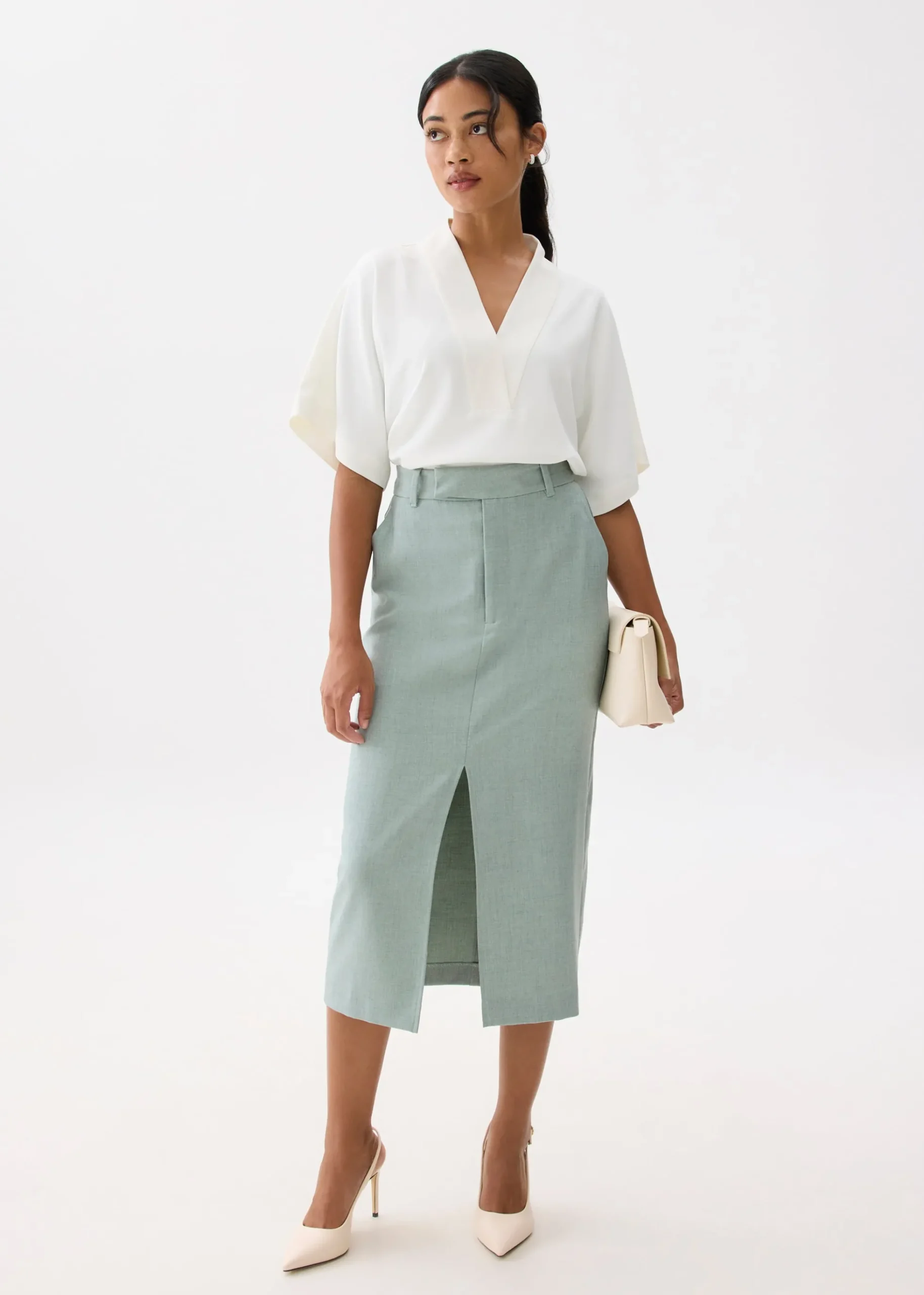 Relaxed V-neck Kimono Blouse