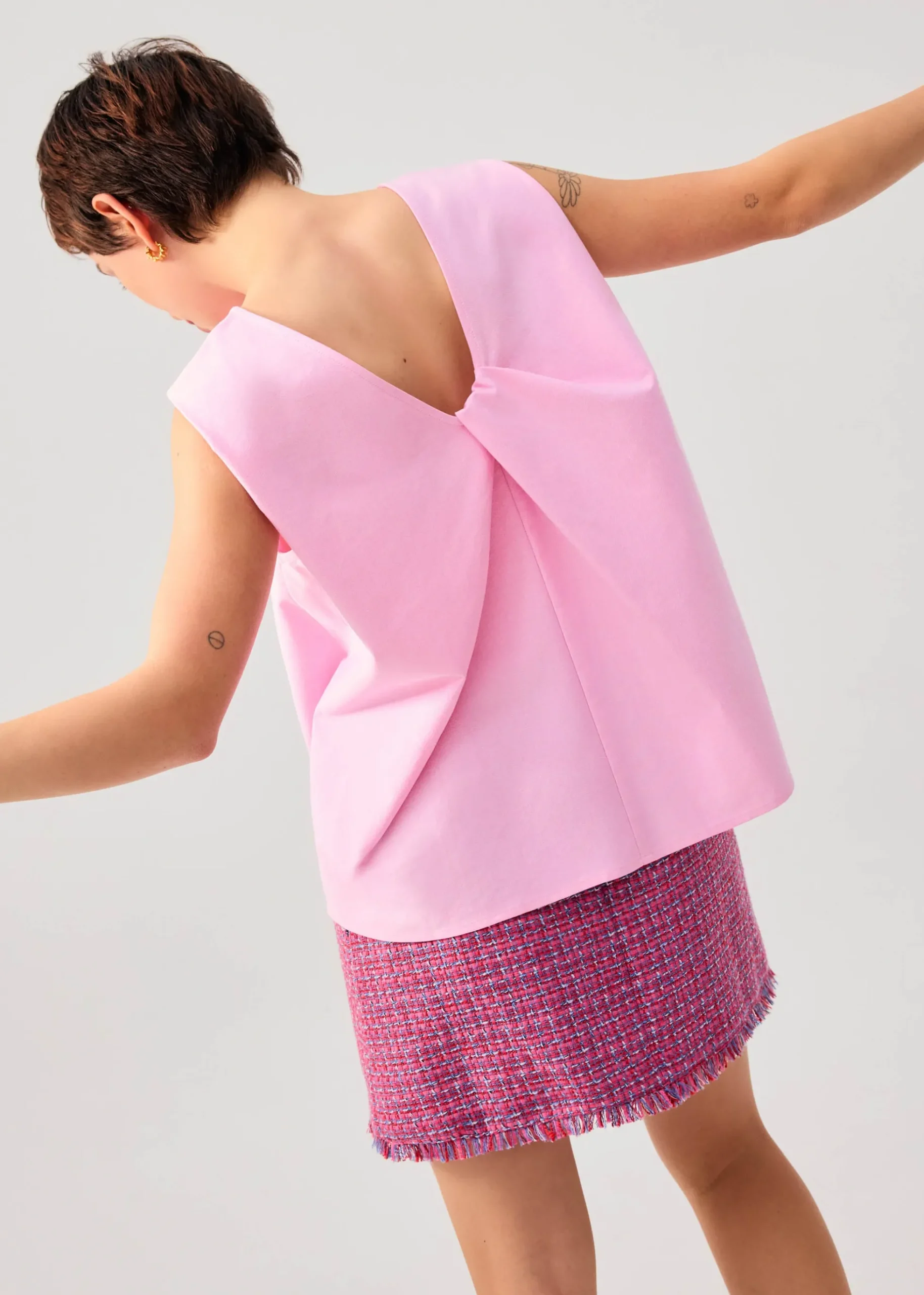 Reversible Relaxed Cotton Knot Shell Top