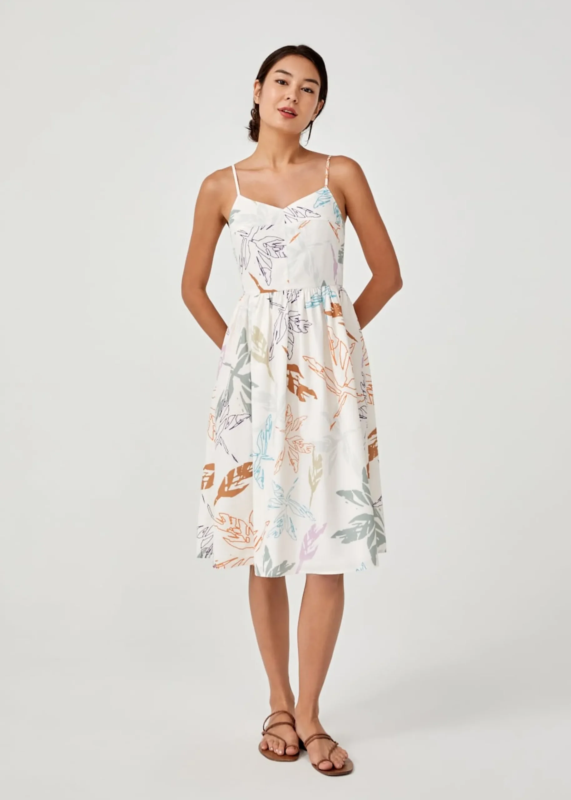 Rhosyn Ruched Midi Dress in Vibrant Foliage