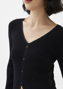 Ribbed Knit Lace Trim V-neck Top