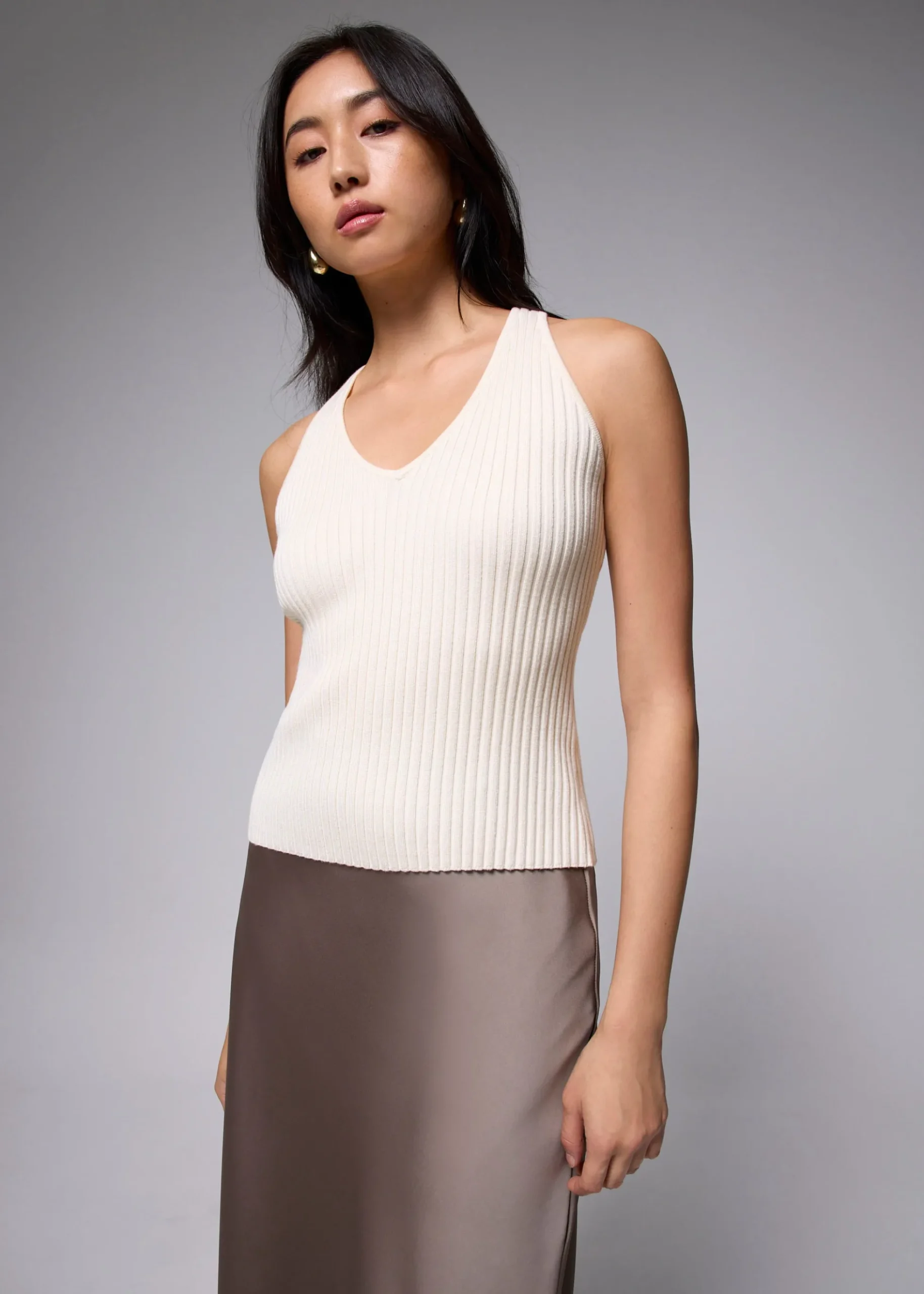 Ribbed Knit V-neck Fitted Tank Top
