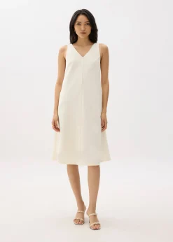 Ribbed V-neck A-line Midi Dress