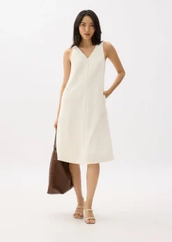 Ribbed V-neck A-line Midi Dress