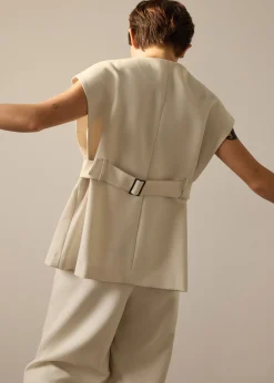 Riyo Twill Round Neck Boxy Vest