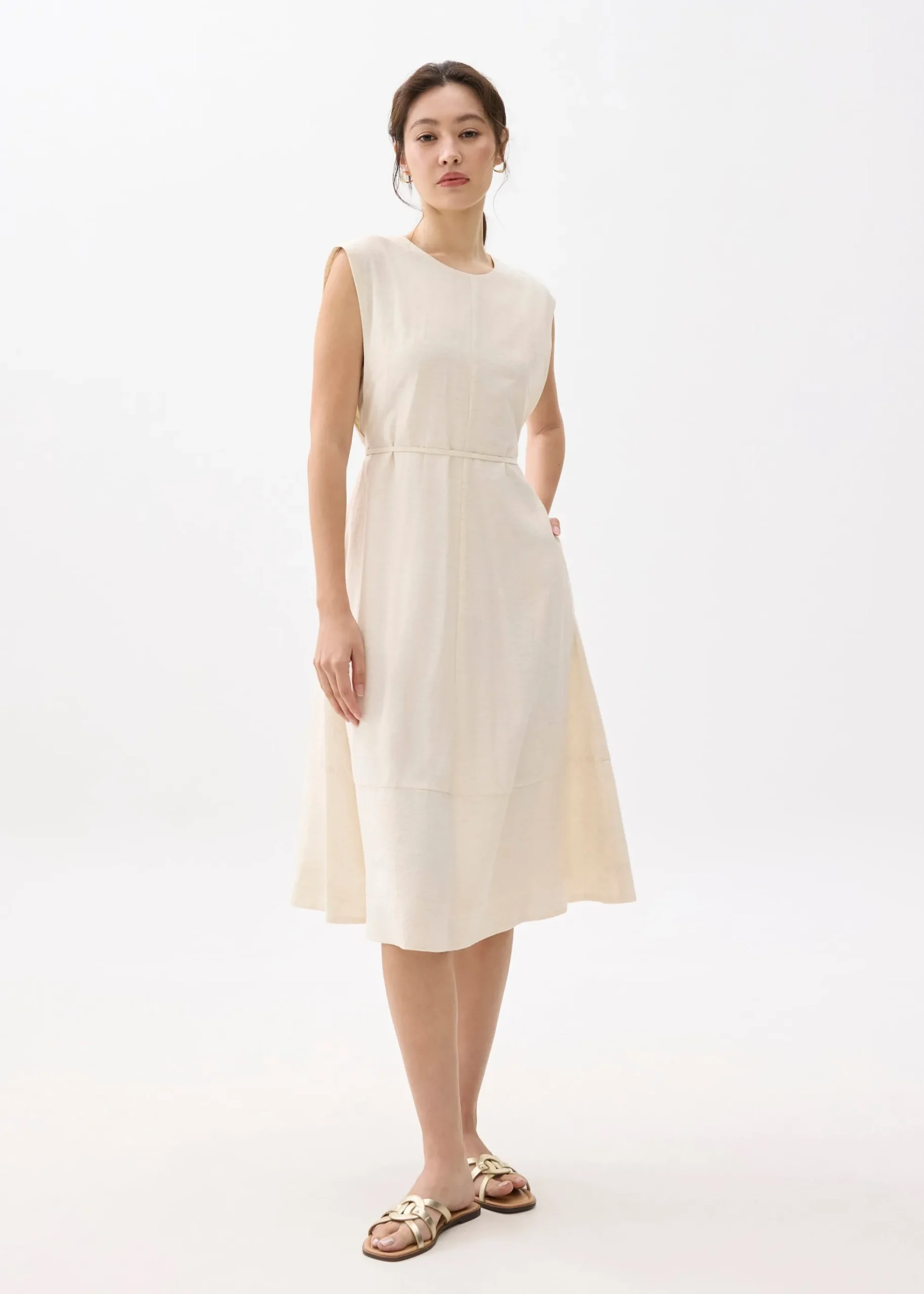 Round Neck Fit & Flare Midi Dress