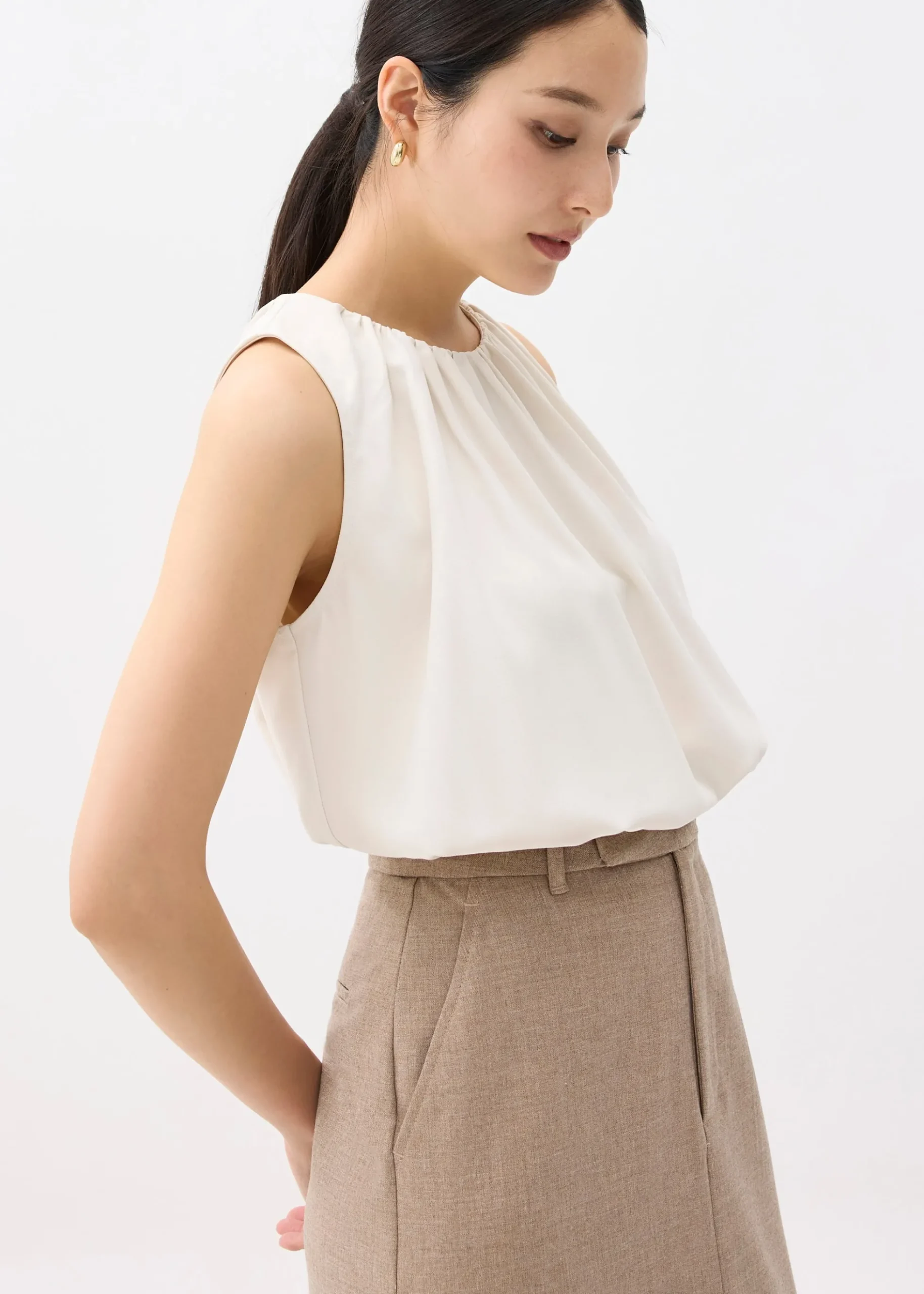 Ruched Round Neck Shell Top