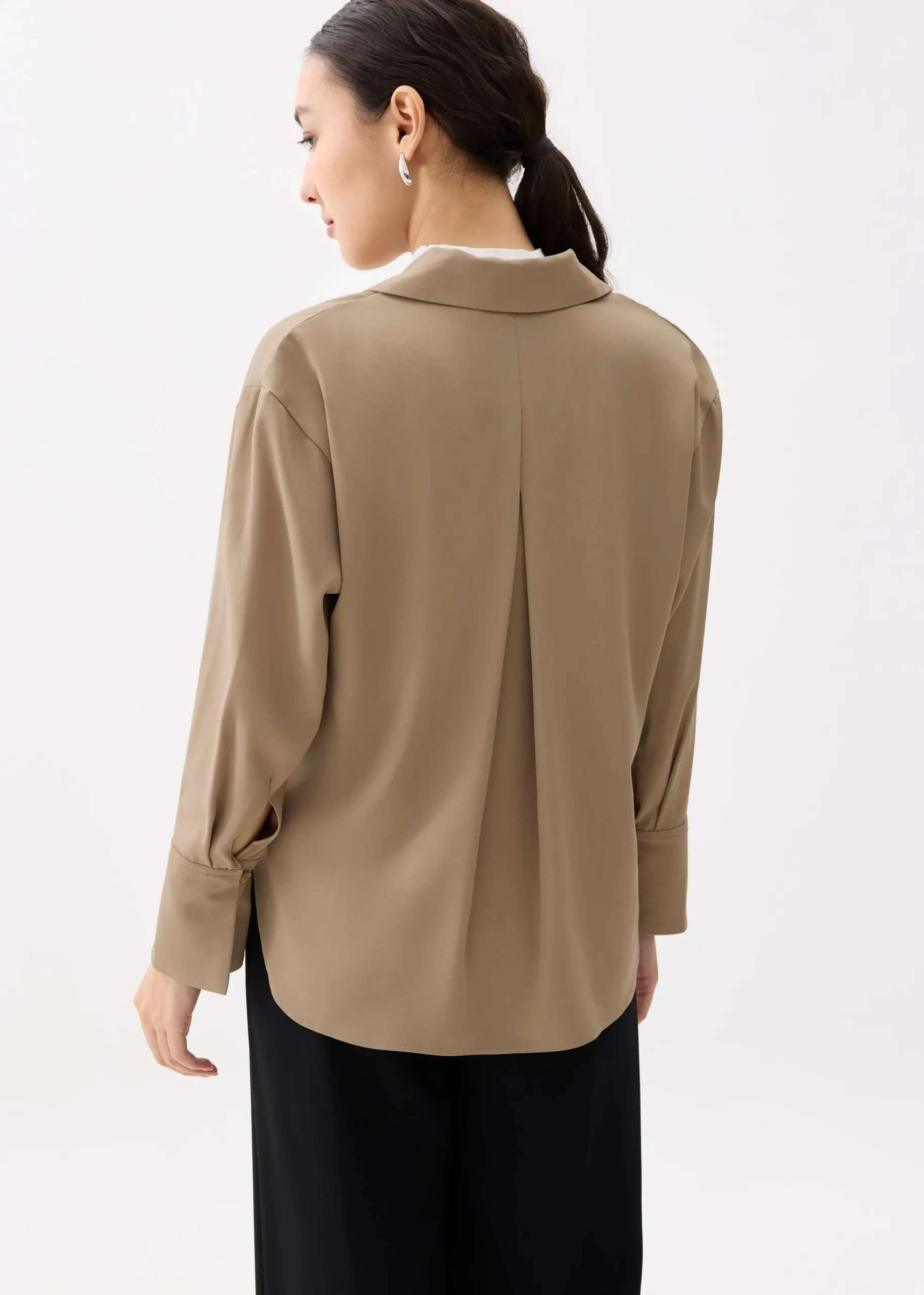 RuchedReady® Ily Notch Collar Blouse