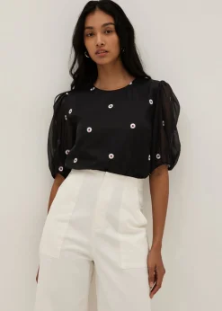 Salma Embroidered Organza Lace Top