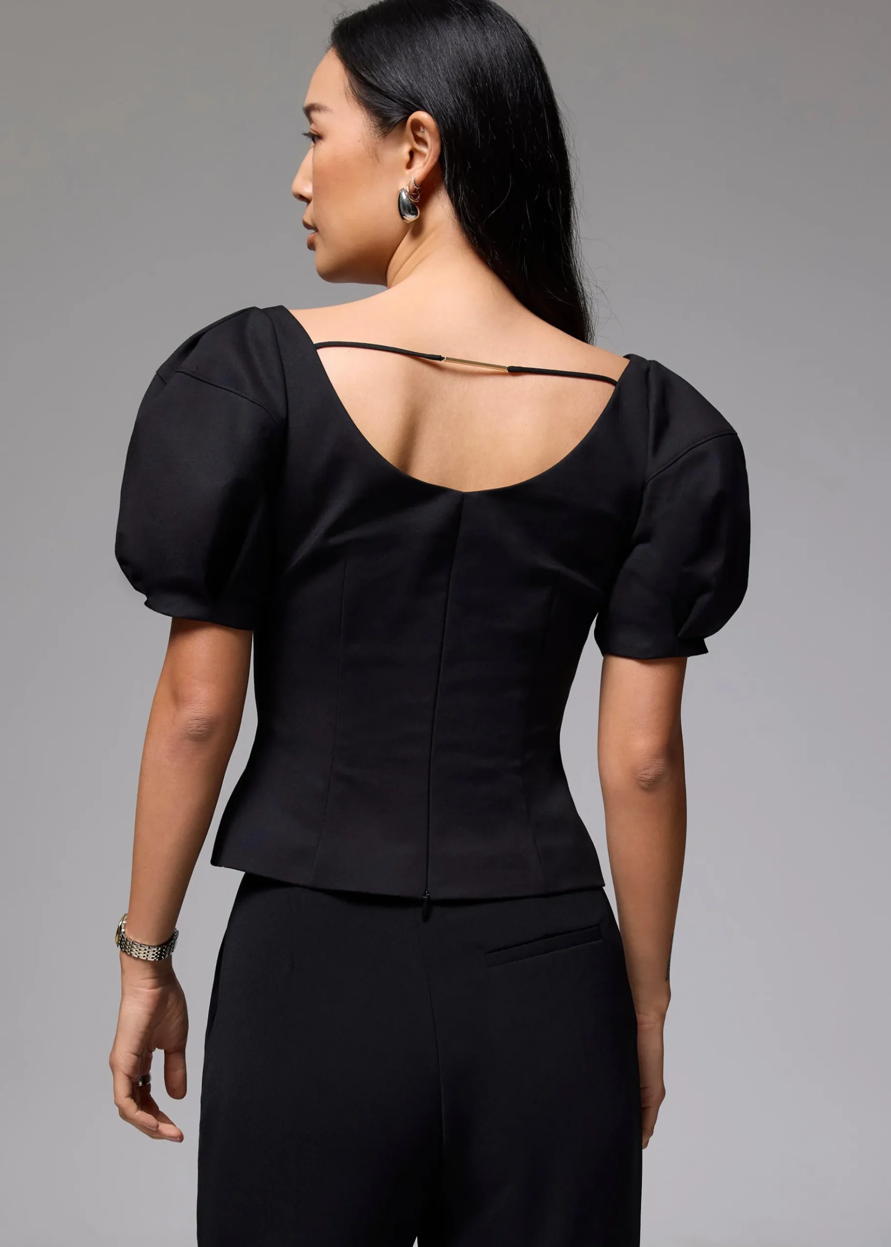 Scoop Neck Fitted Puff Sleeve Top