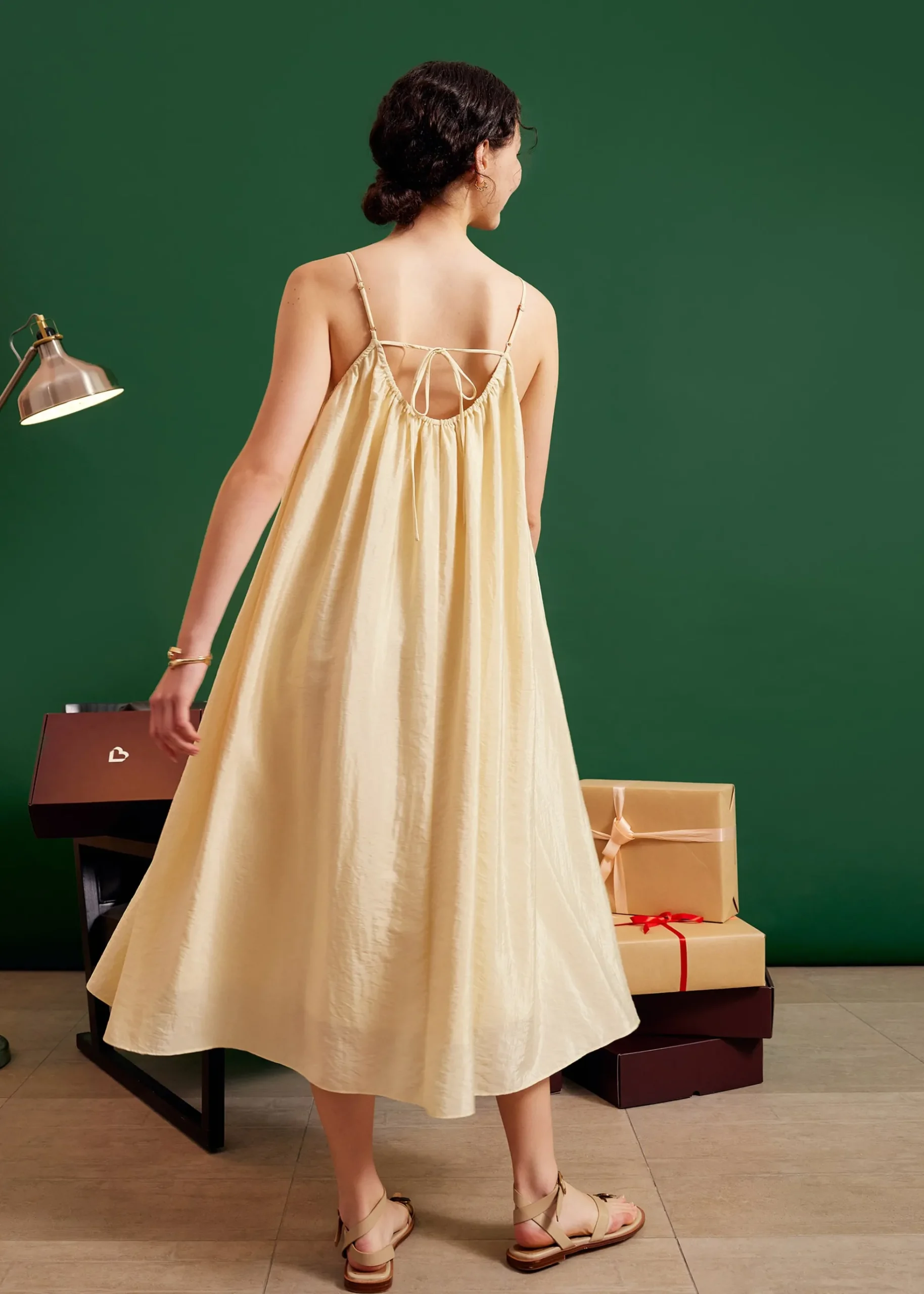 Scoop Neck Trapeze Midaxi Dress
