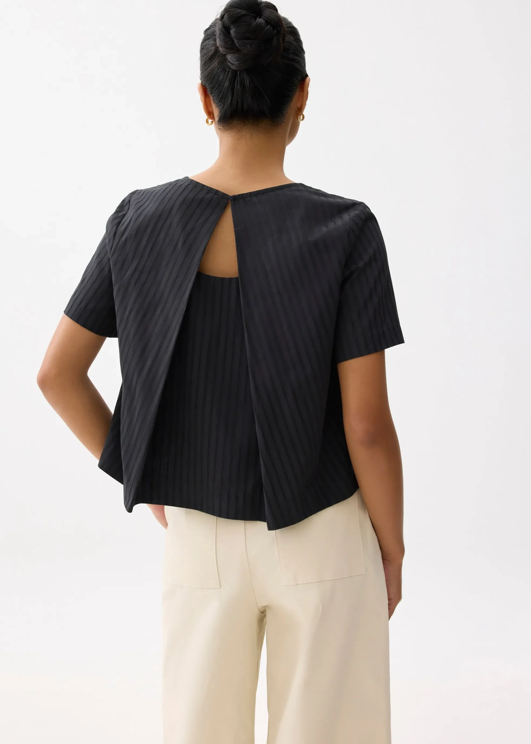 Striped Jacquard Round Neck Shell Top