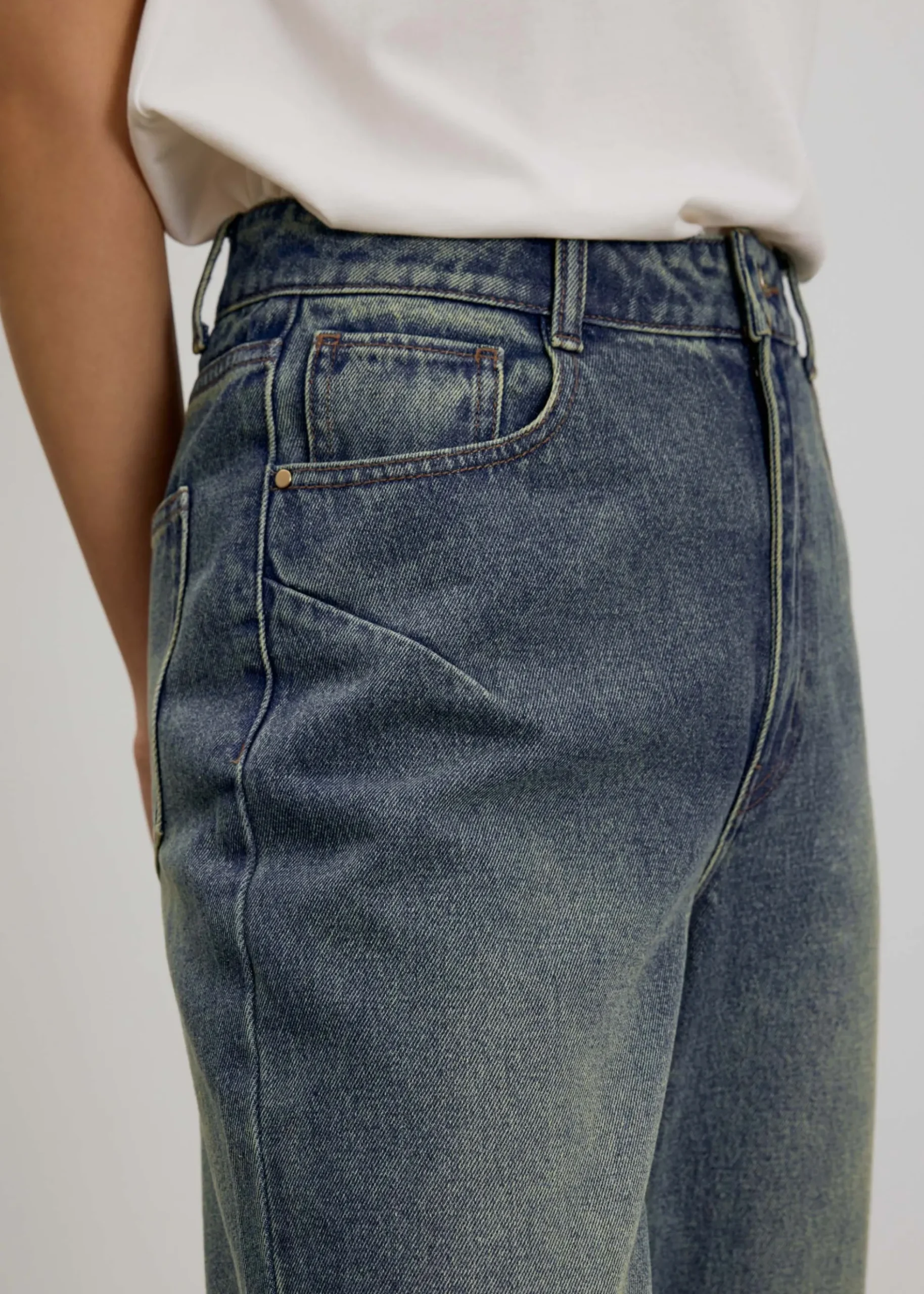 Suki Denim Slim Illusion Straight Leg Jeans