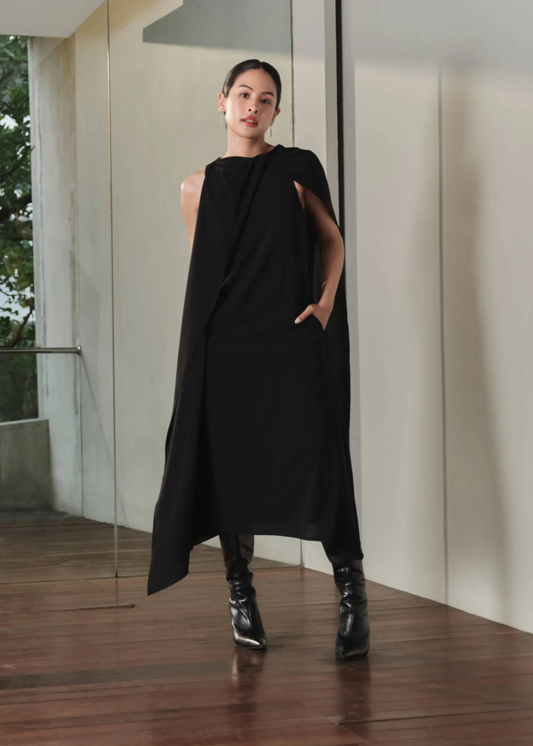 Suzanne Multi-way Detachable Shawl Column Midaxi Dress