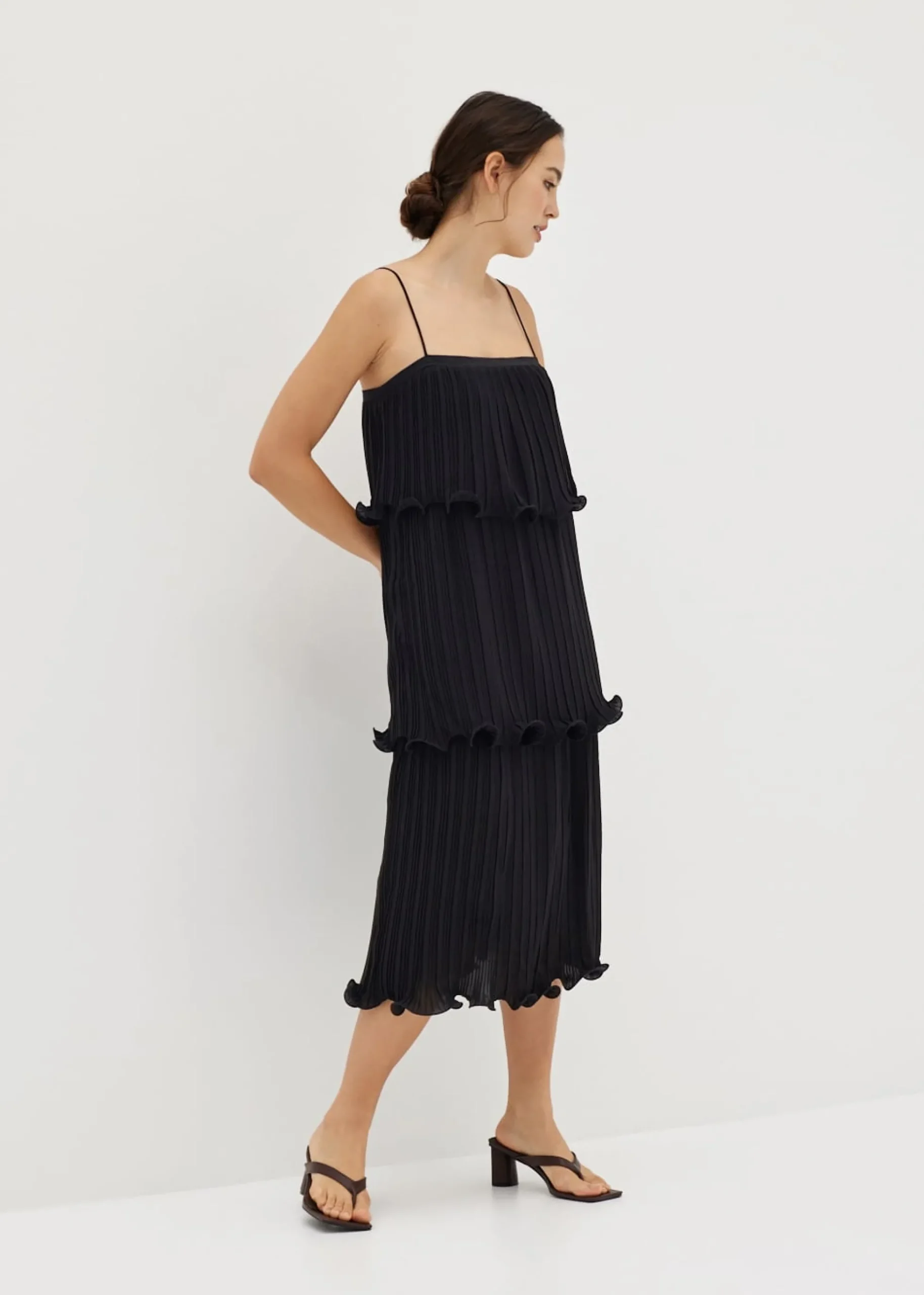 Taela Pleated Tiered Dress