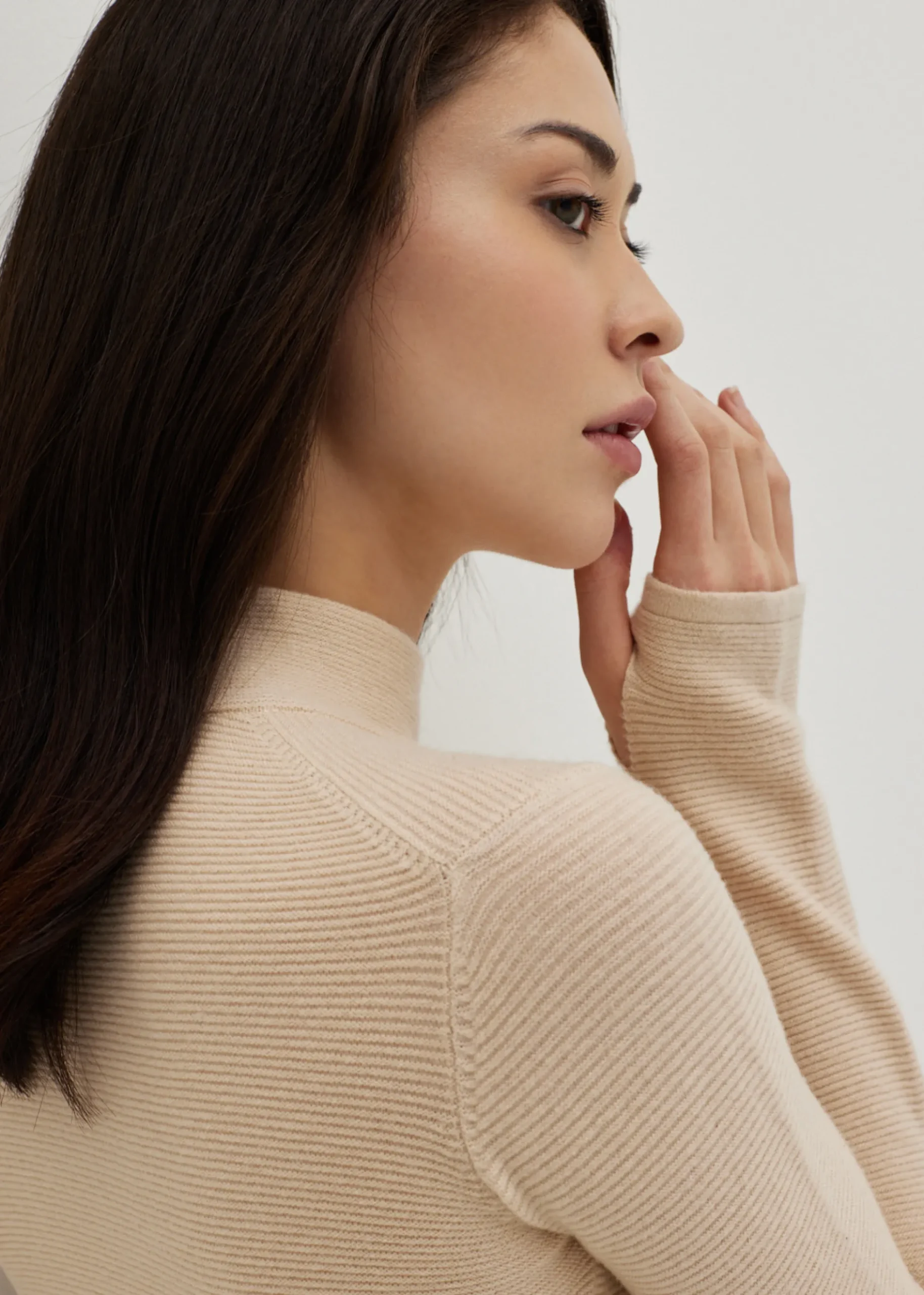 Tara Turtle Neck Ribbed Knit Top