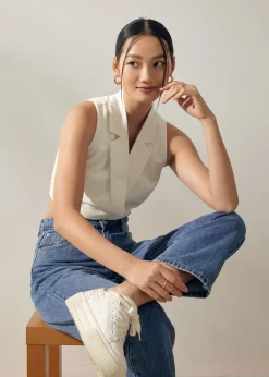 Theresa Tailored Collared Crop Top
