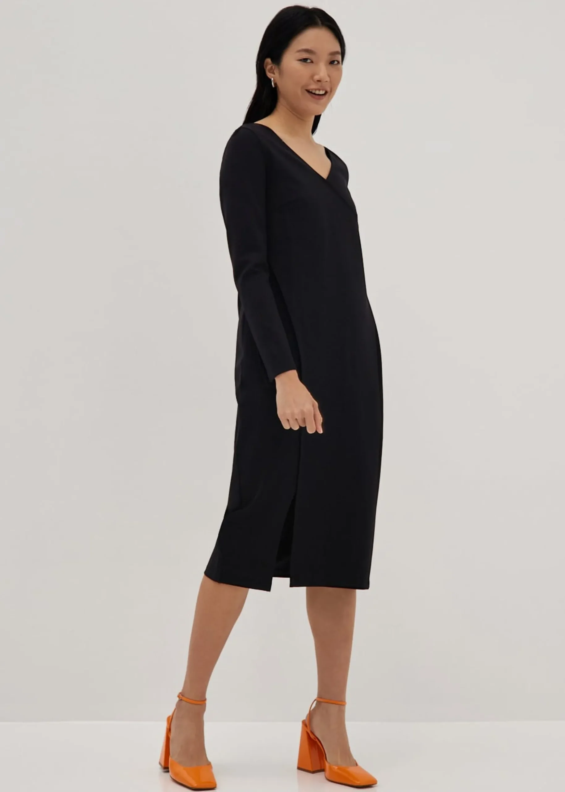Tristenne V-neck Column Midi Dress