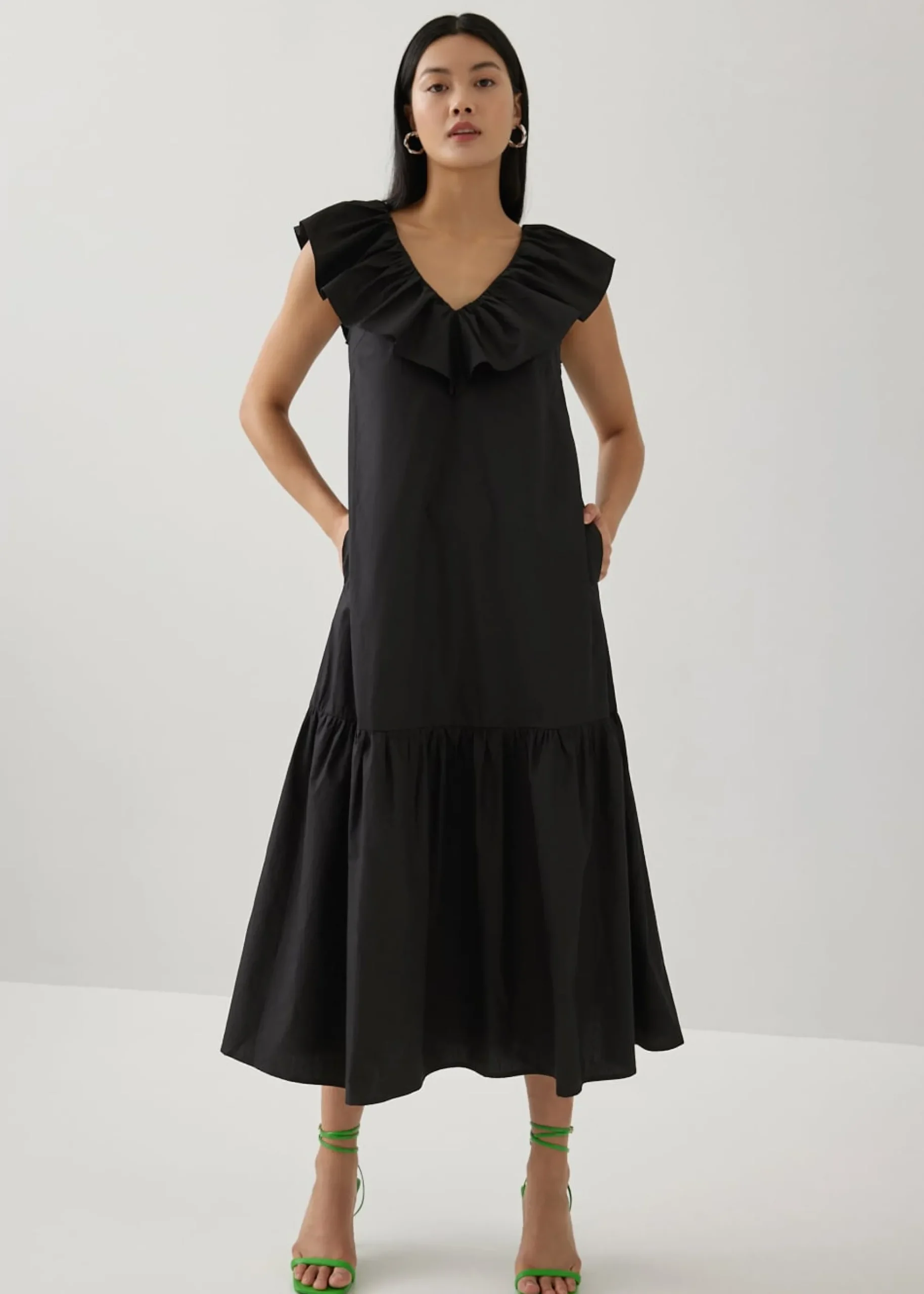Veena Tiered Ruffle Dress