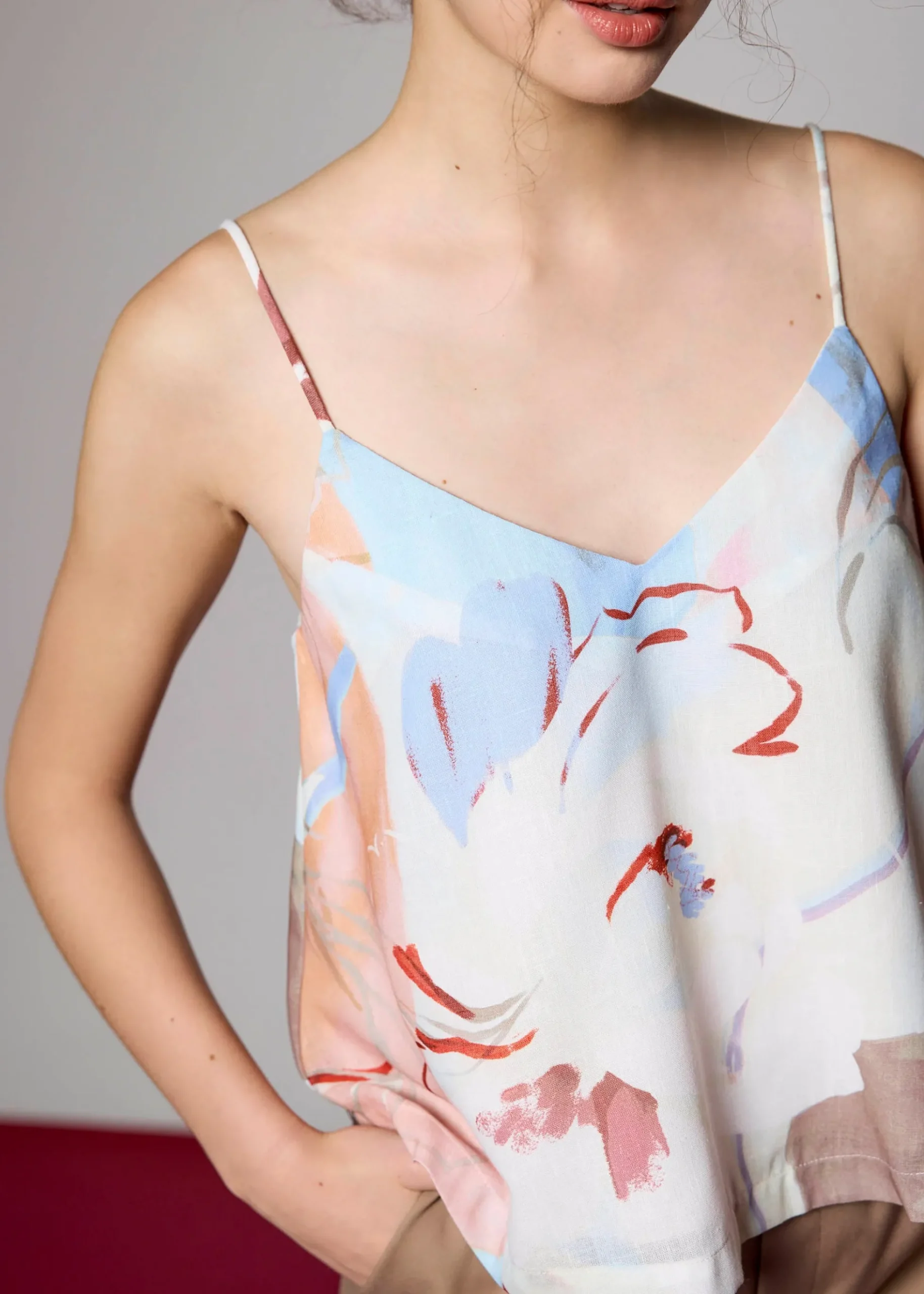 V-neck Camisole Top in Tossed Blooms