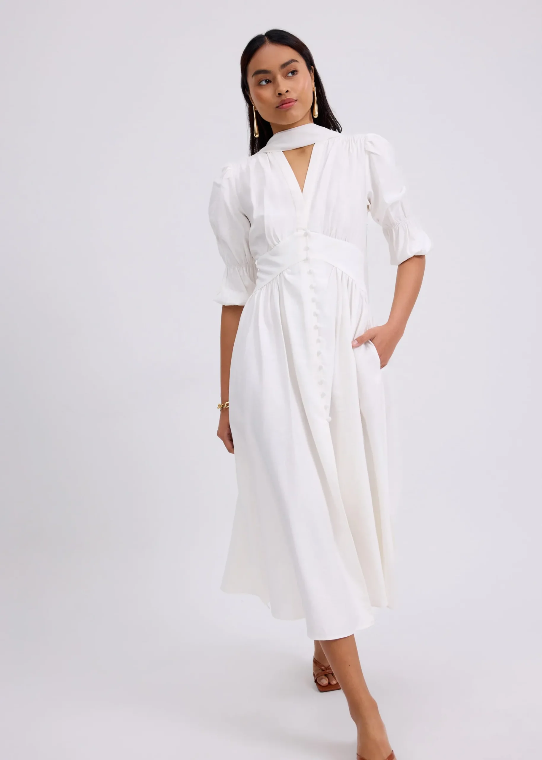 V-neck Puff Sleeve Fit & Flare Midaxi Dress in Garden City Blooms