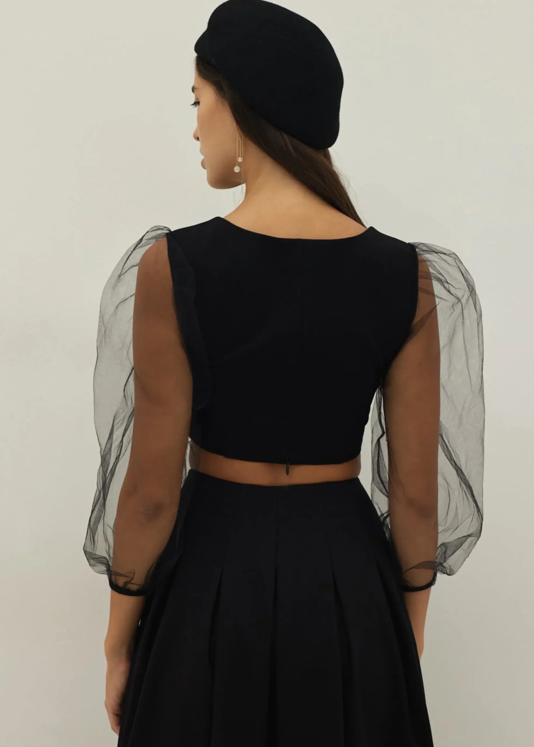 Waverly Mixed Fabric Ballon Sleeve Top