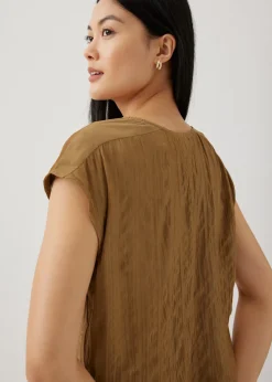Yasmin Textured Shell Top
