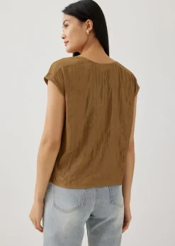 Yasmin Textured Shell Top