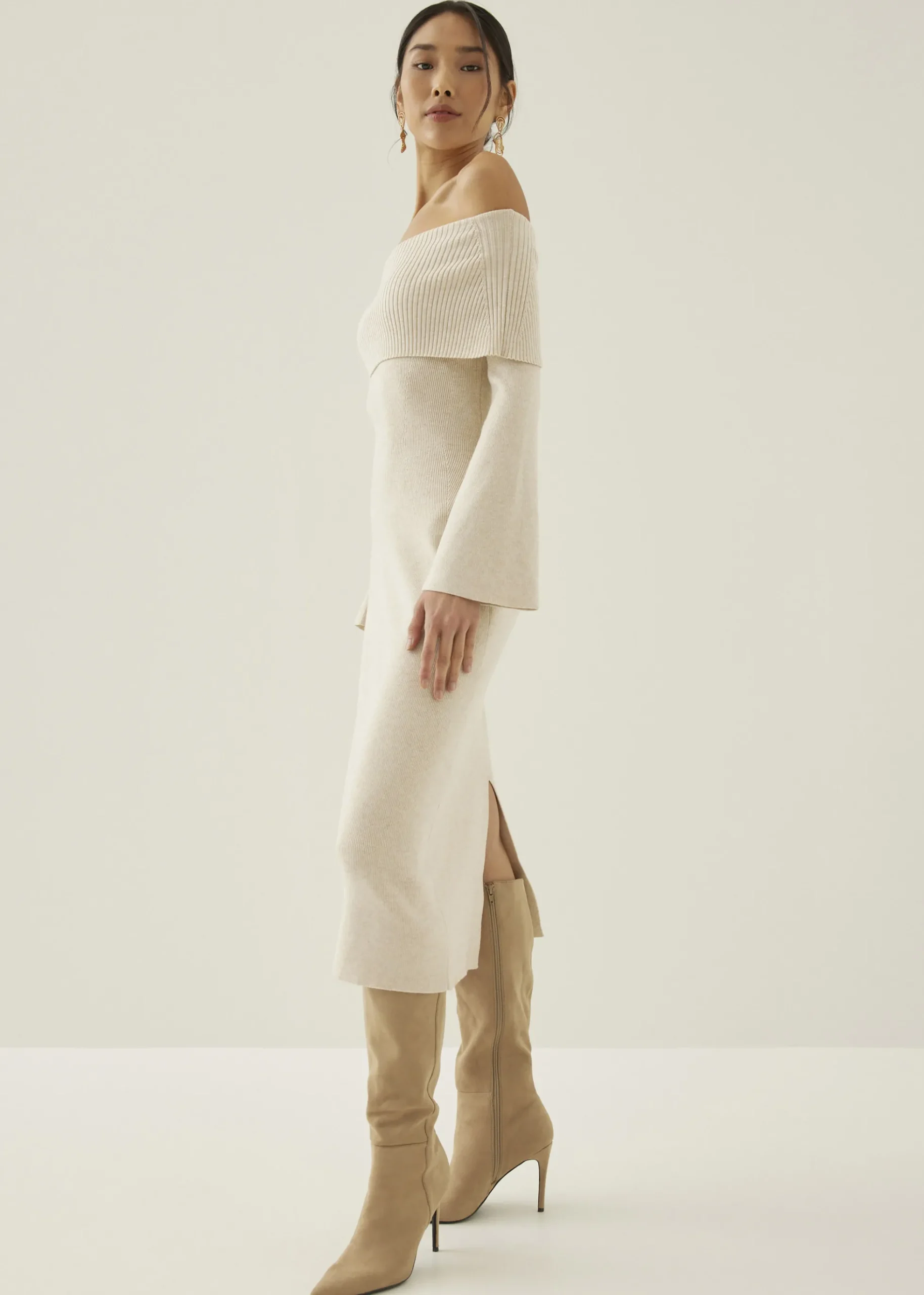 Yassi Off Shoulder Column Midi Dress